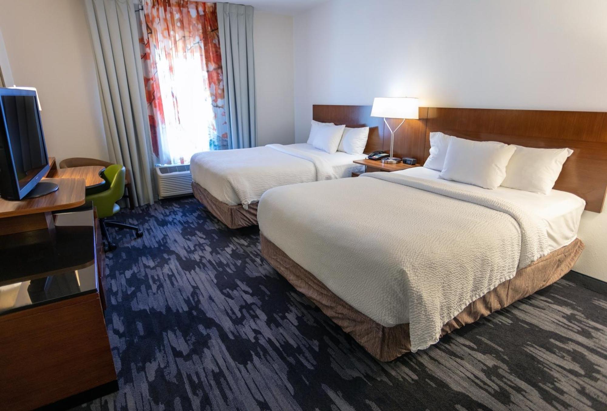 Fairfield Inn & Suites By Marriott Athens I-65 Экстерьер фото