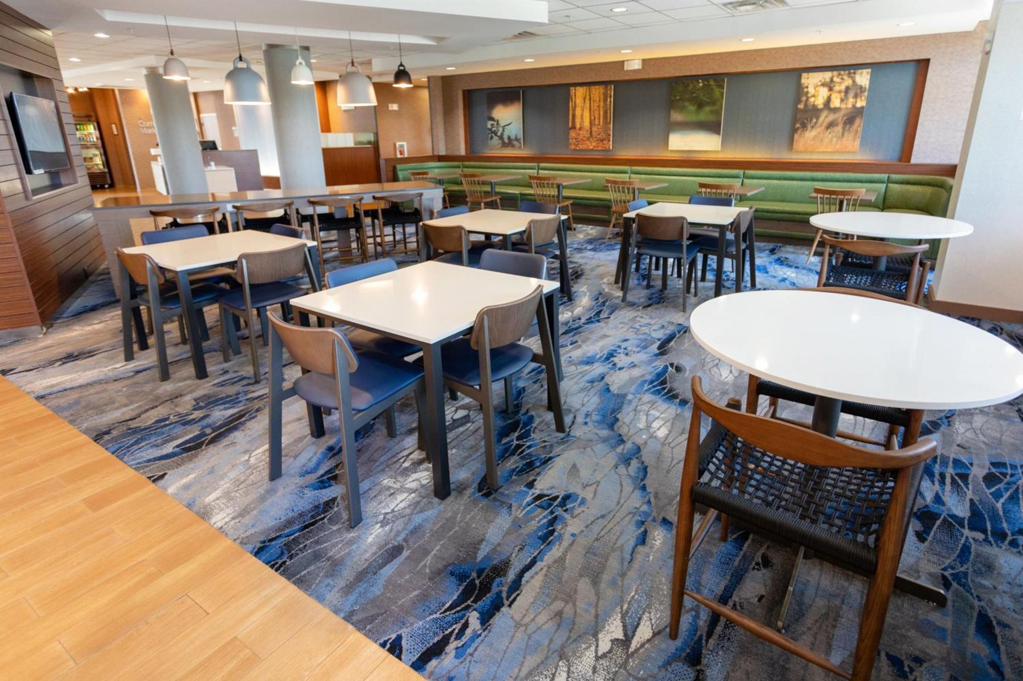 Fairfield Inn & Suites By Marriott Athens I-65 Экстерьер фото